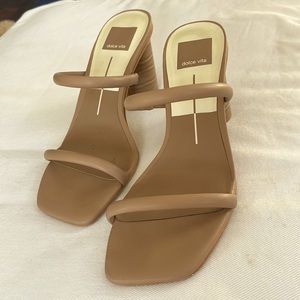 Dolce Vita nude sandals
